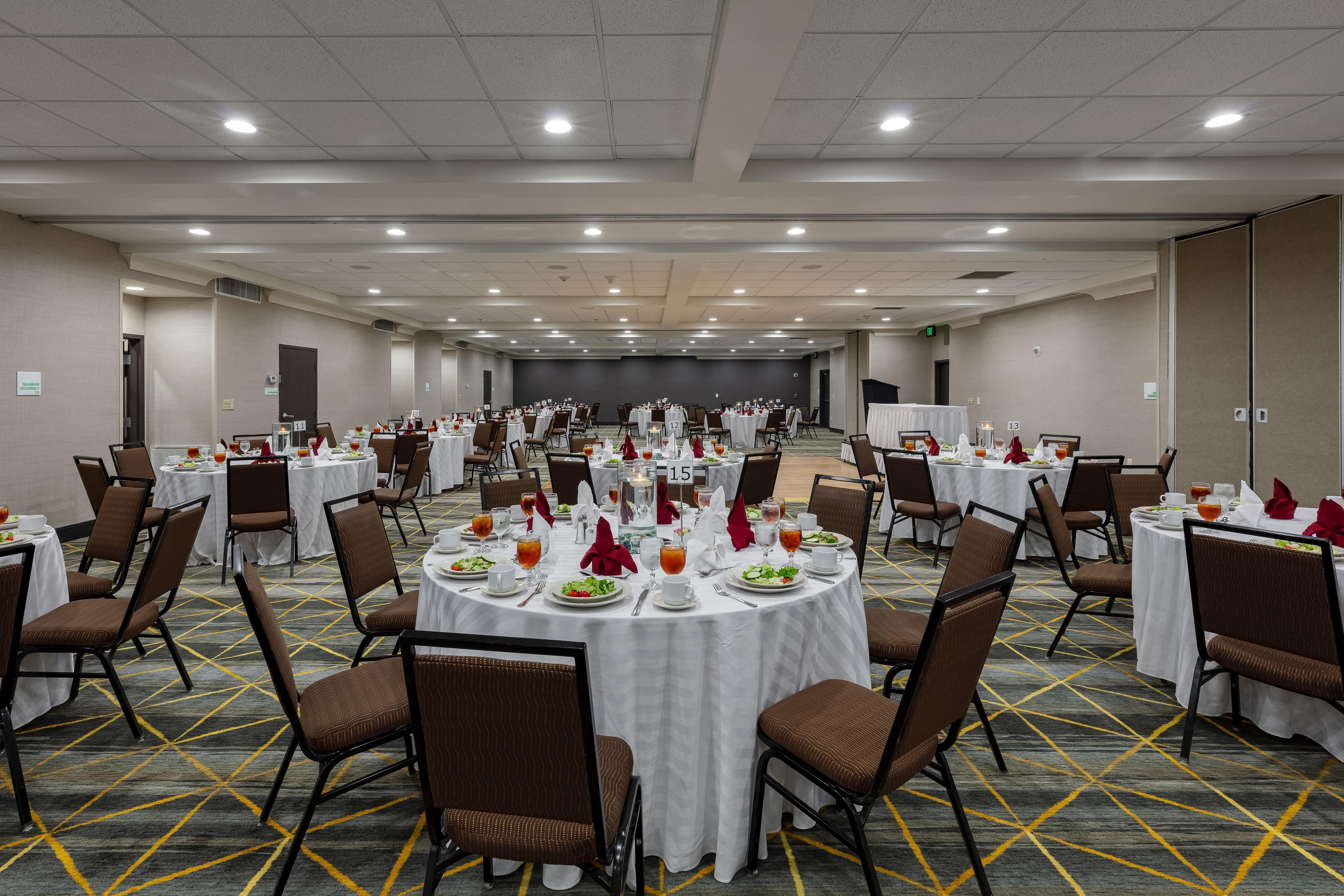 Holiday Inn & Suites Atlanta Airport North By Ihg College Park Luaran gambar